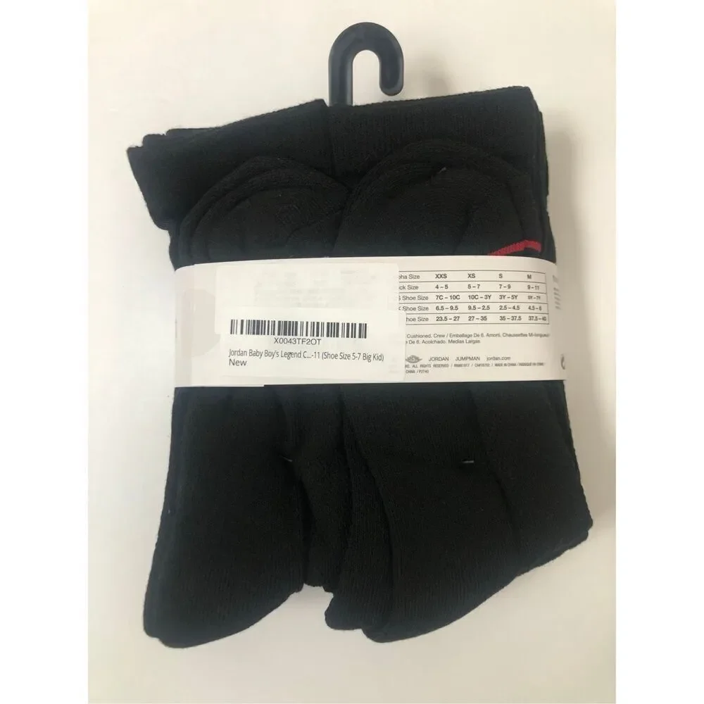 Jordan Boys Crew Socks 6 pack size Youth 5Y-7Y, Men’s 6-8, women’s 6-10